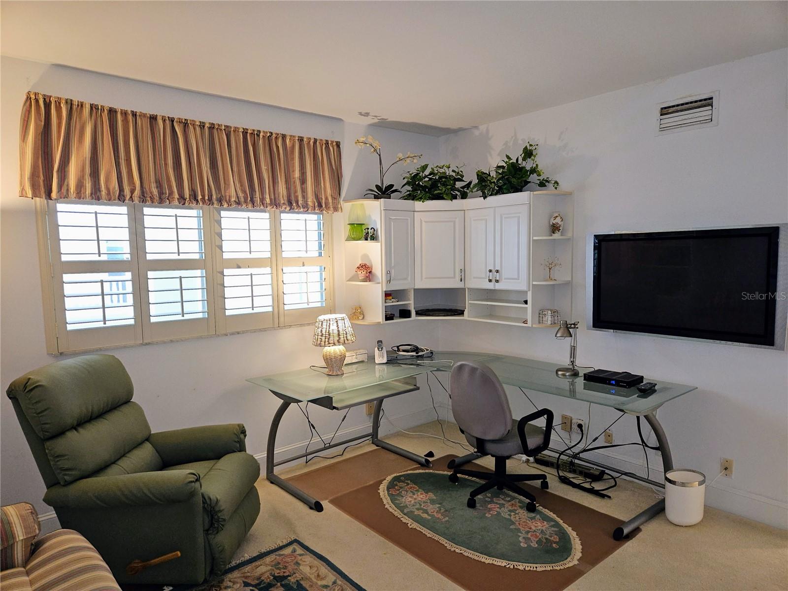 BEAU MONDE CONDO - Residential Lease