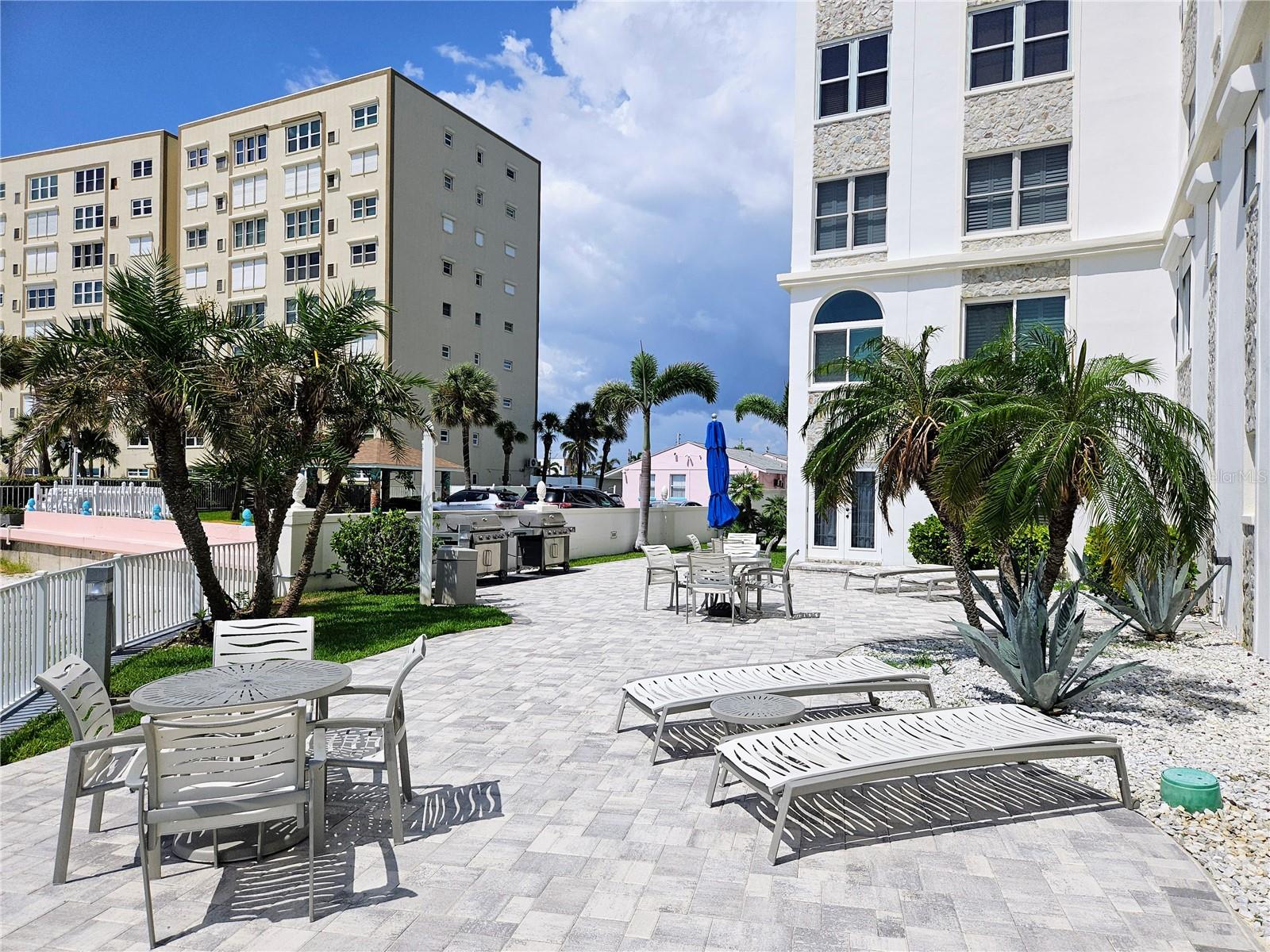 BEAU MONDE CONDO - Residential Lease