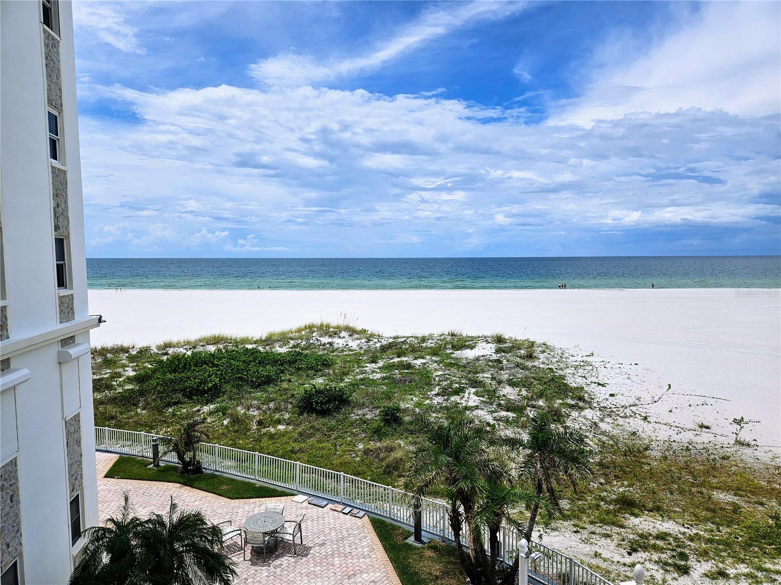 BEAU MONDE CONDO - Residential Lease