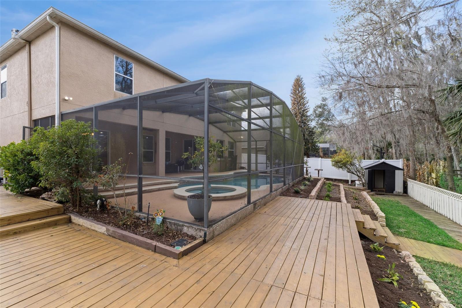 PARKSTONE - Residential