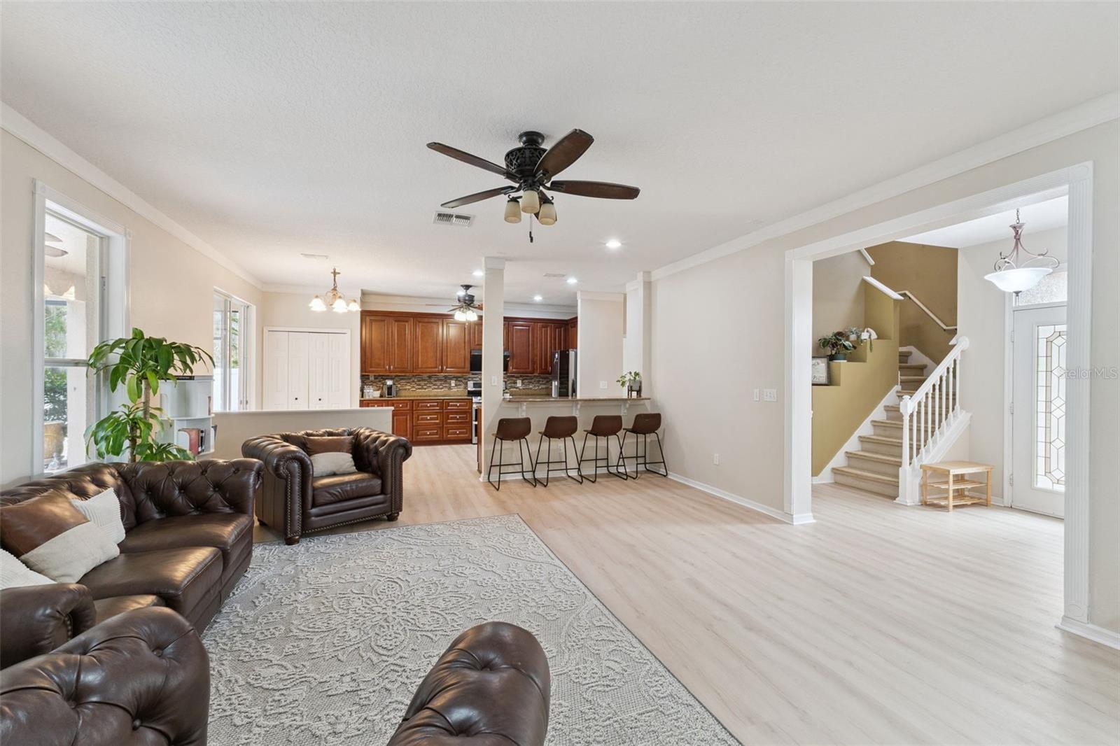 422 SANDRINGHAM COURT