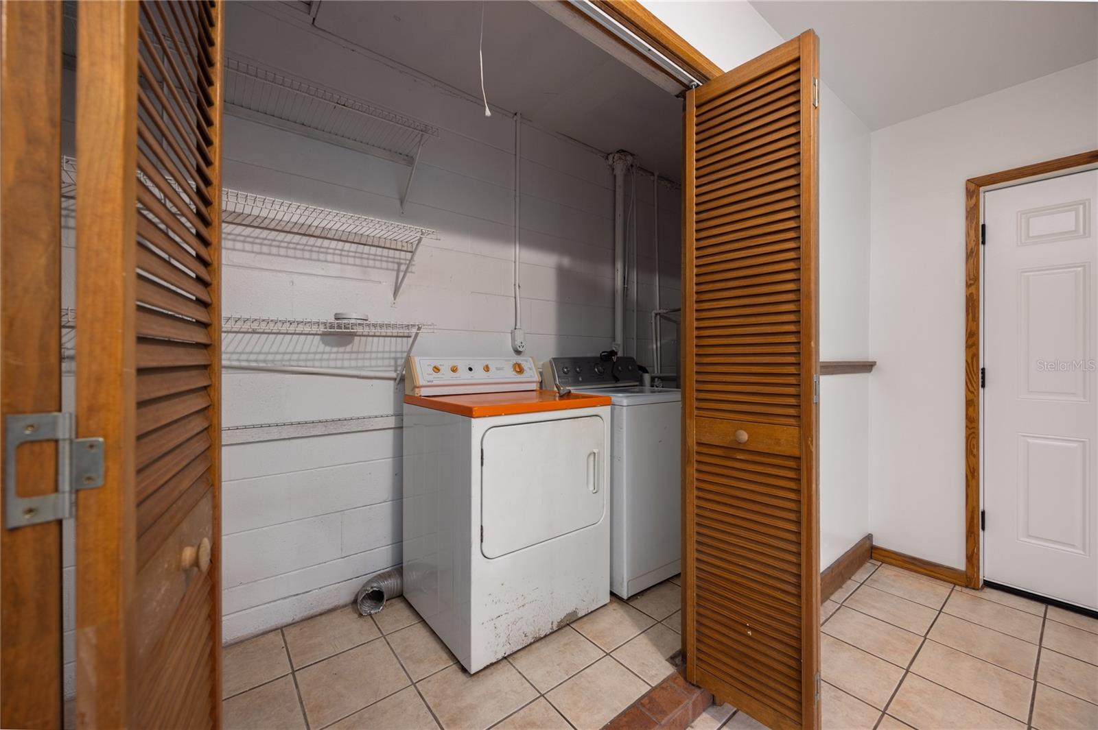 OAK HILL - Residential