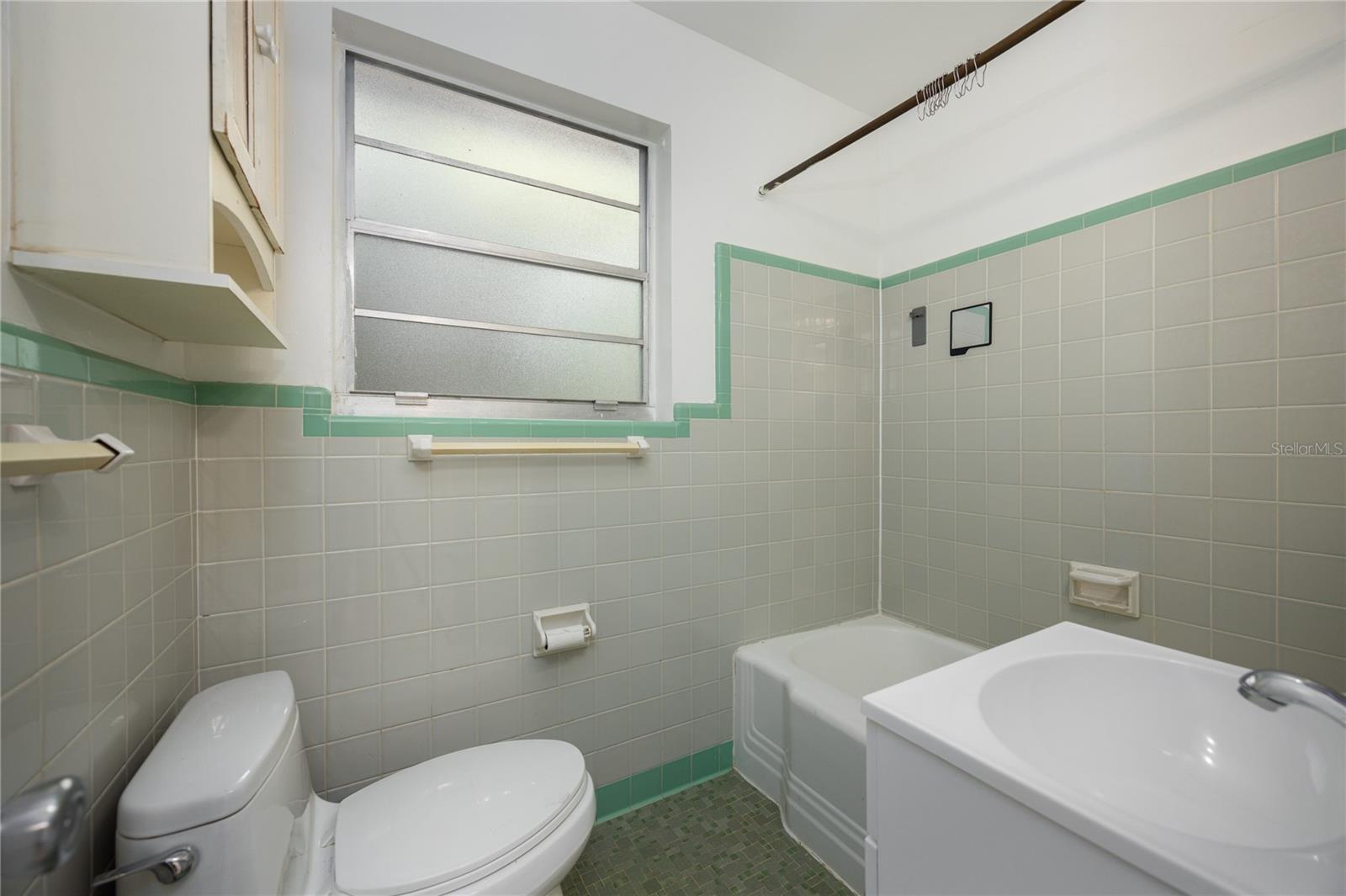 OAK HILL - Residential