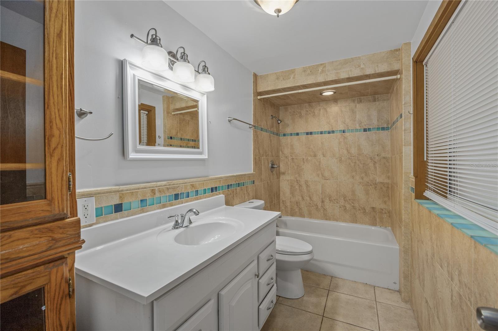 OAK HILL - Residential