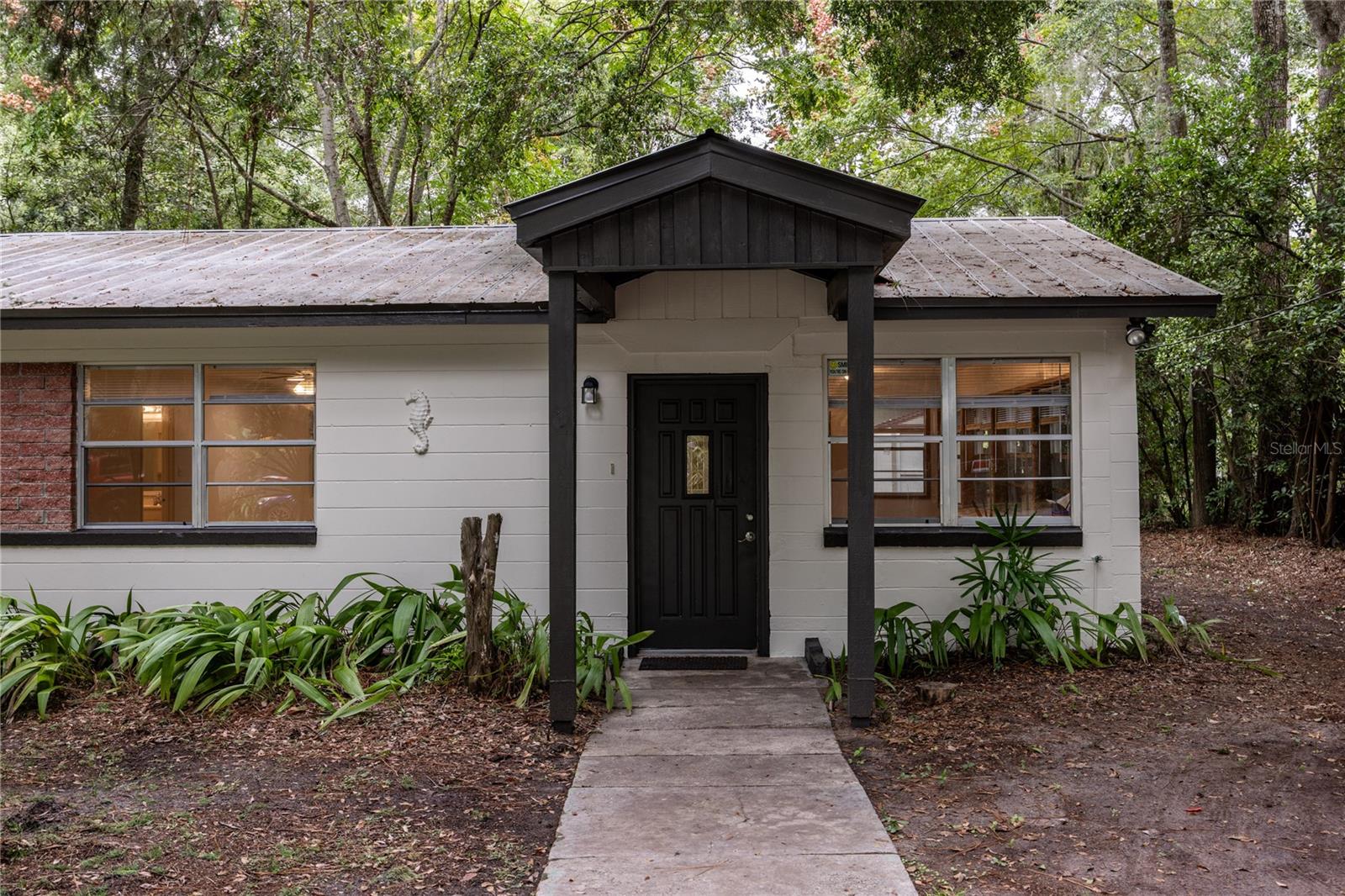 OAK HILL - Residential