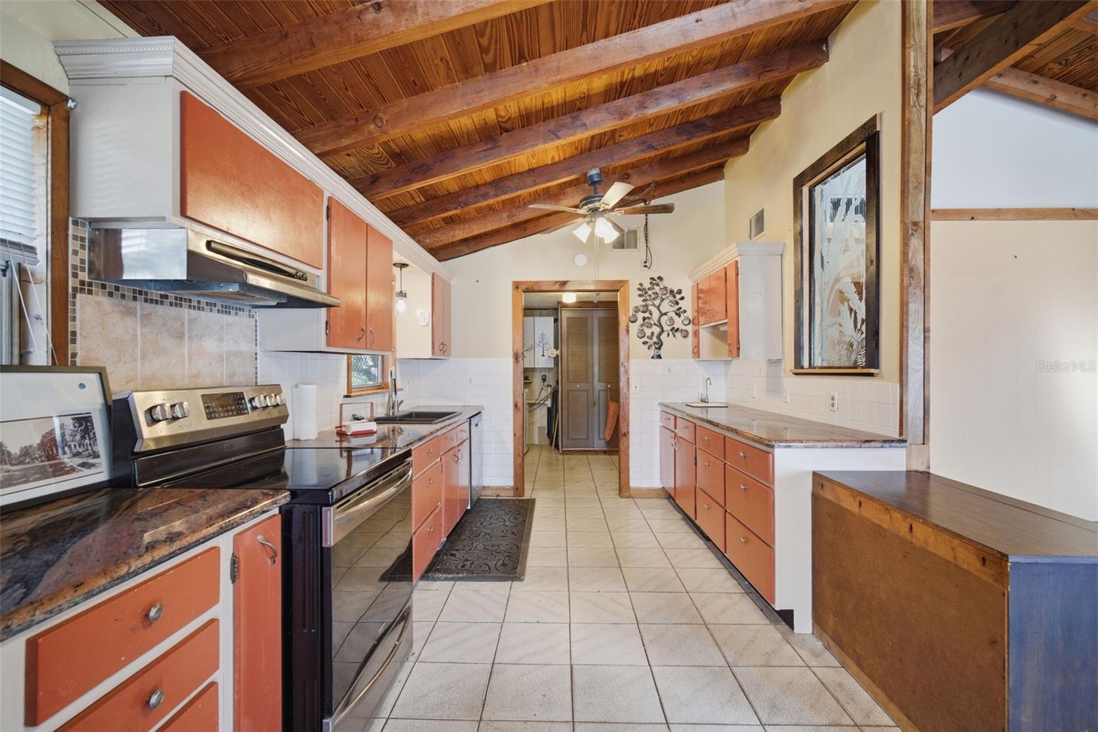 SUNSET HILLS - Residential