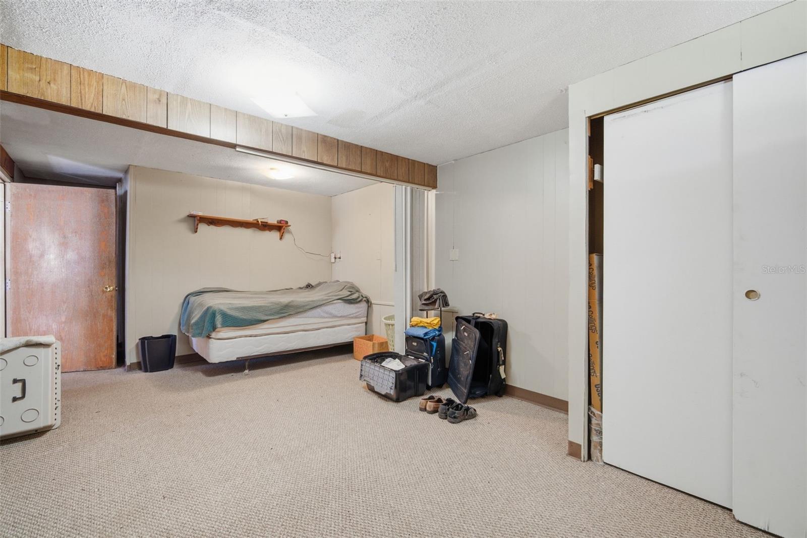 SUNSET HILLS - Residential