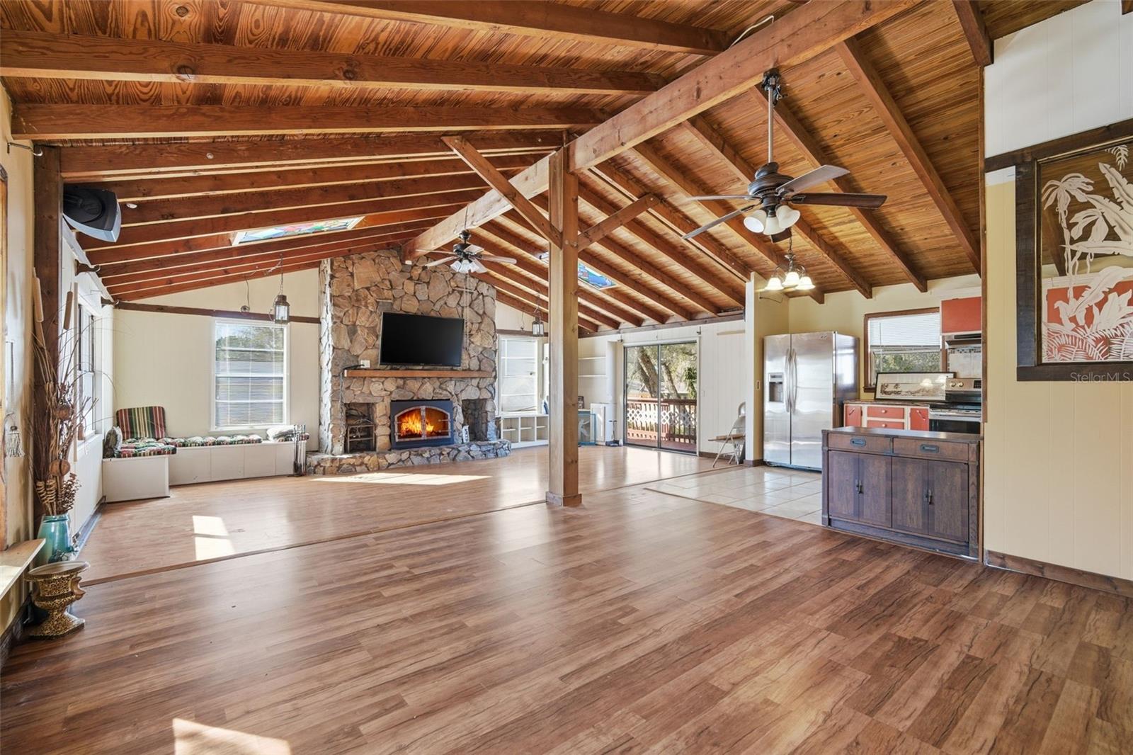 SUNSET HILLS - Residential