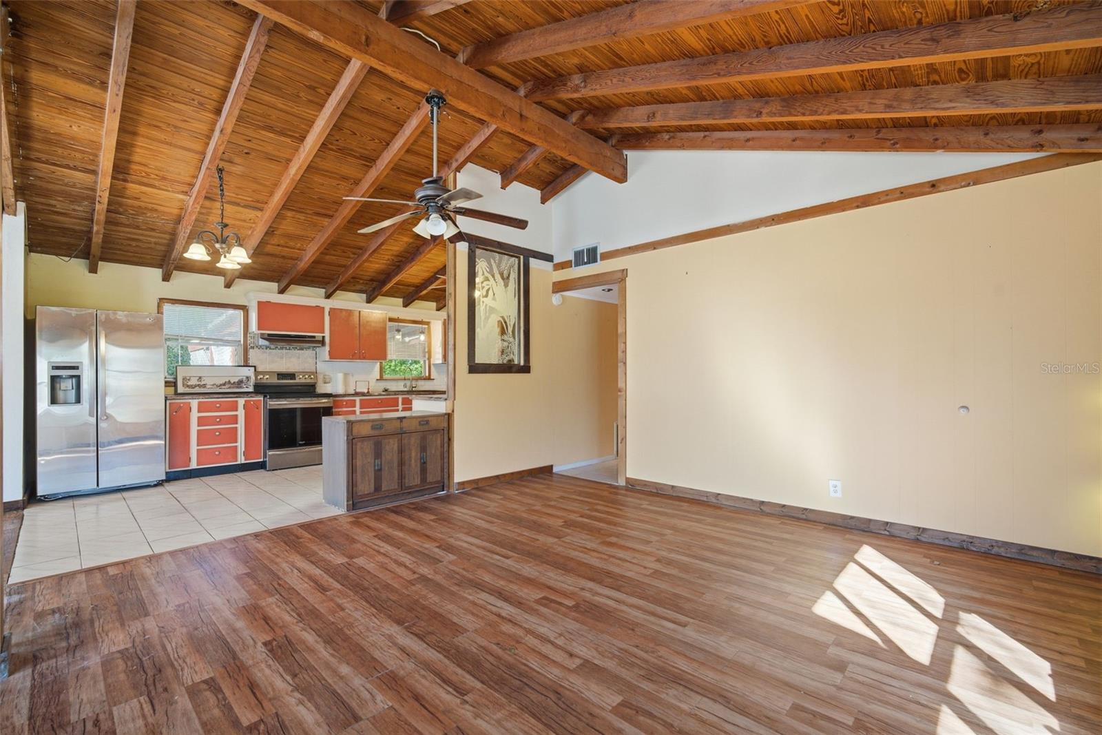 SUNSET HILLS - Residential