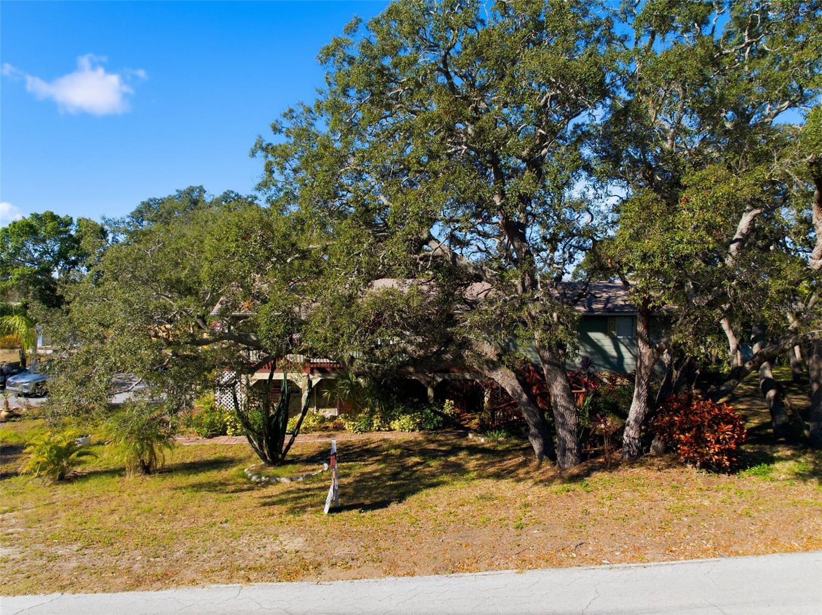 SUNSET HILLS - Residential