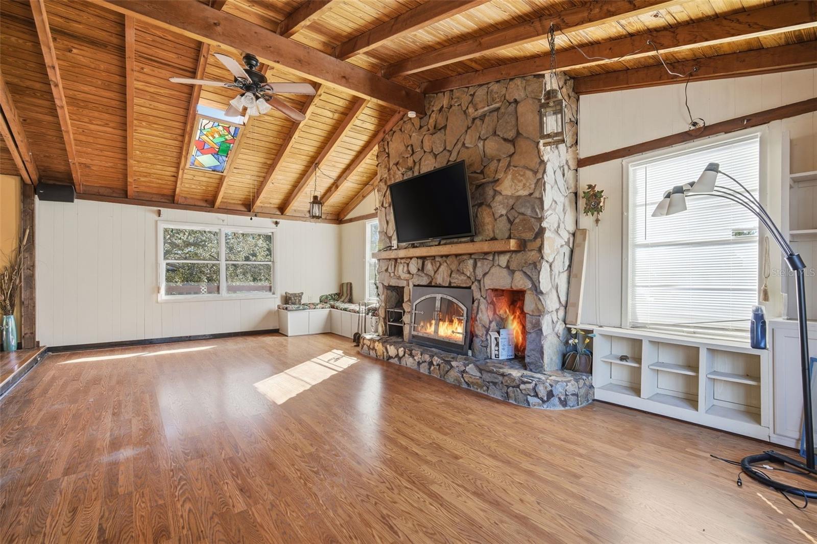 SUNSET HILLS - Residential