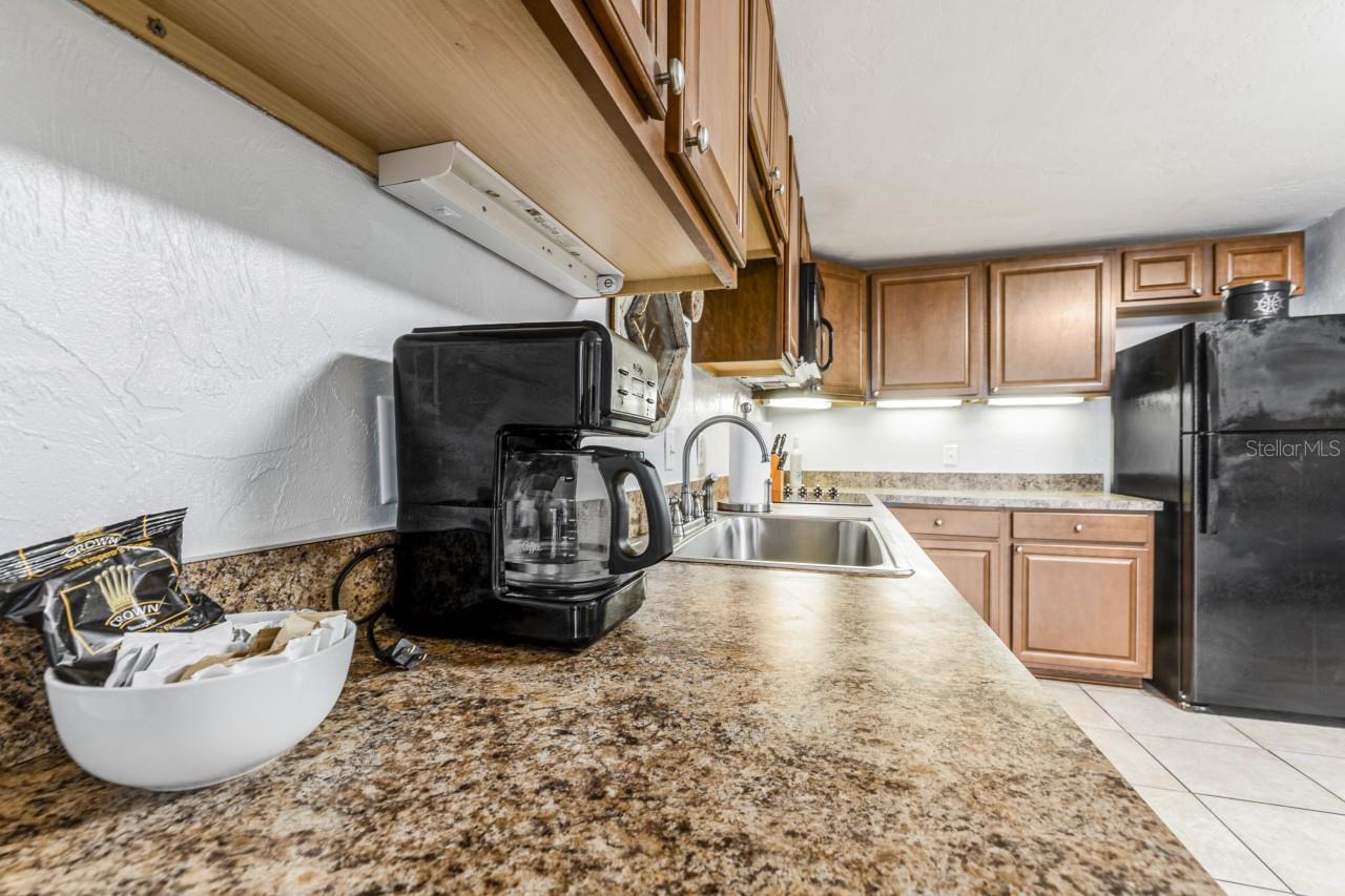 CEDAR COVE EFFICIENCY CONDO 02 - Residential