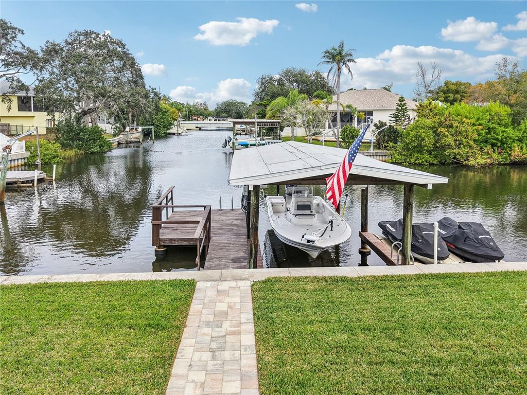 Photo of 95 Eastwinds Court, Palm Harbor, FL 34683 (MLS # TB8452183)