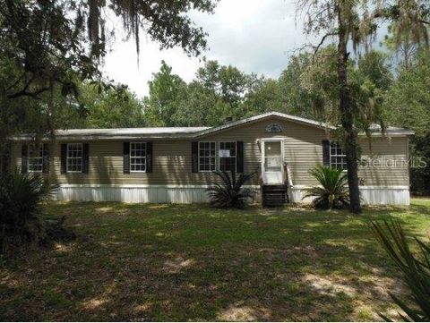 A home in DUNNELLON