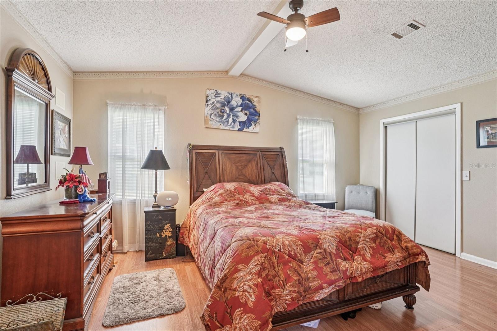 LADY LAKE ORANGE BLOSSOM GARDENS UNIT 12 - Residential