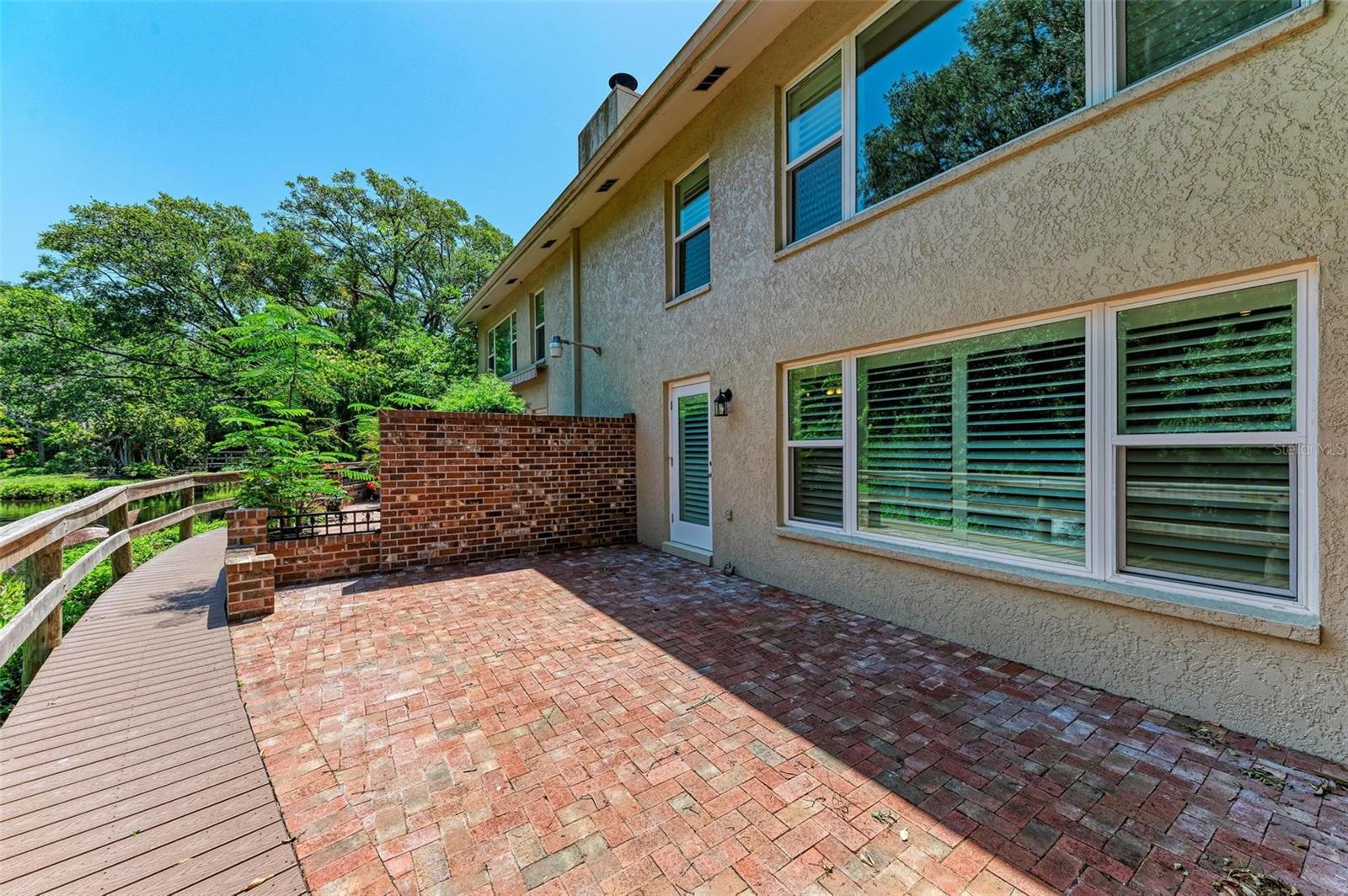 HAWTHORNE POND A CONDO - Residential Lease