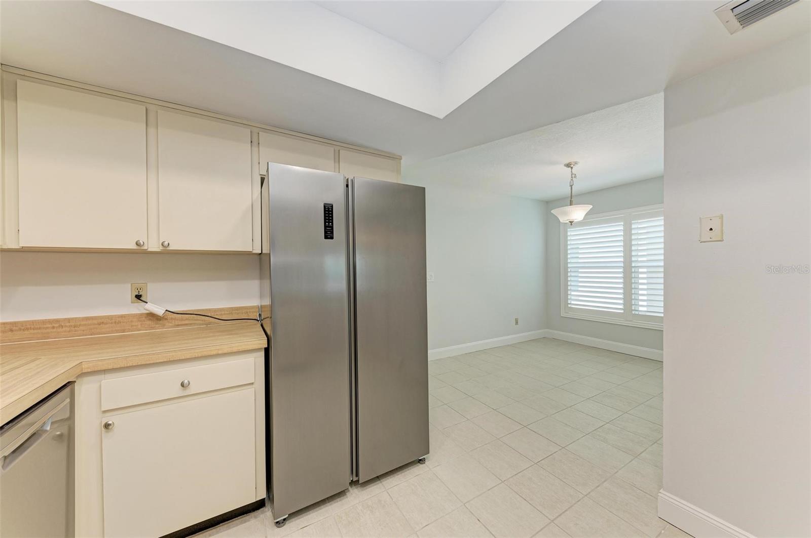 HAWTHORNE POND A CONDO - Residential Lease