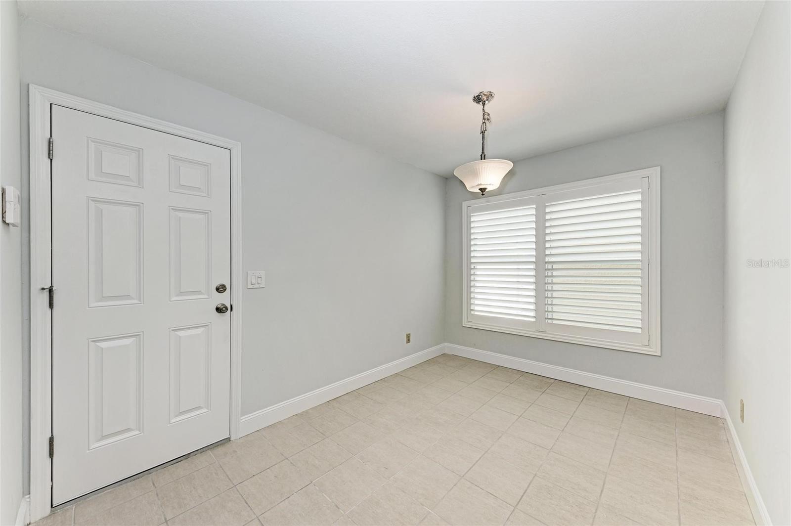 HAWTHORNE POND A CONDO - Residential Lease