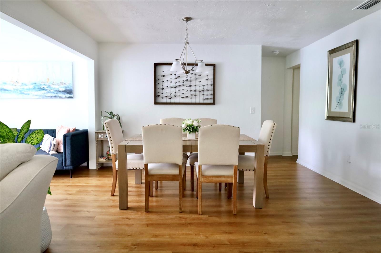 SANDALWOOD CONDO - Residential