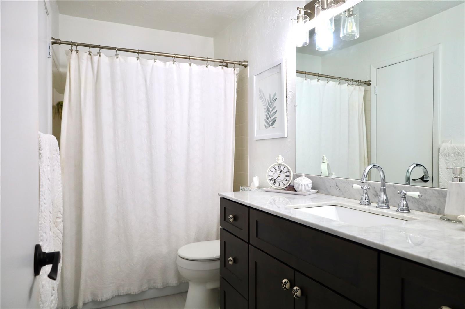 SANDALWOOD CONDO - Residential