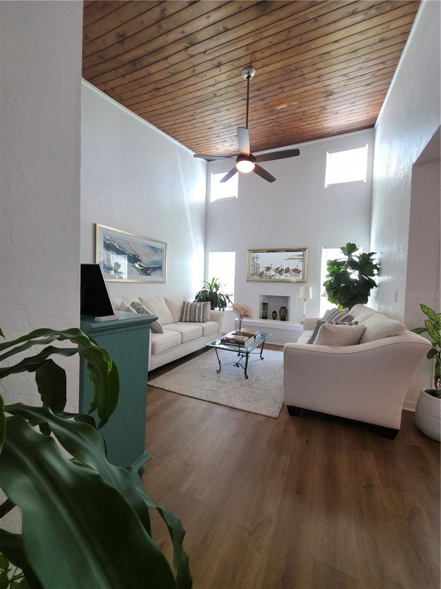 SANDALWOOD CONDO - Residential