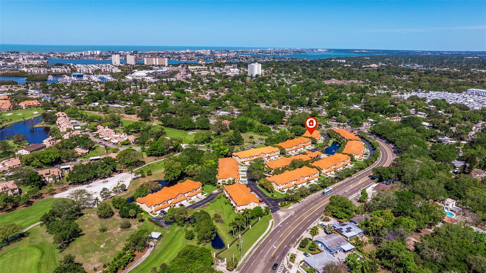 VILLAS DEL VERDE - Residential