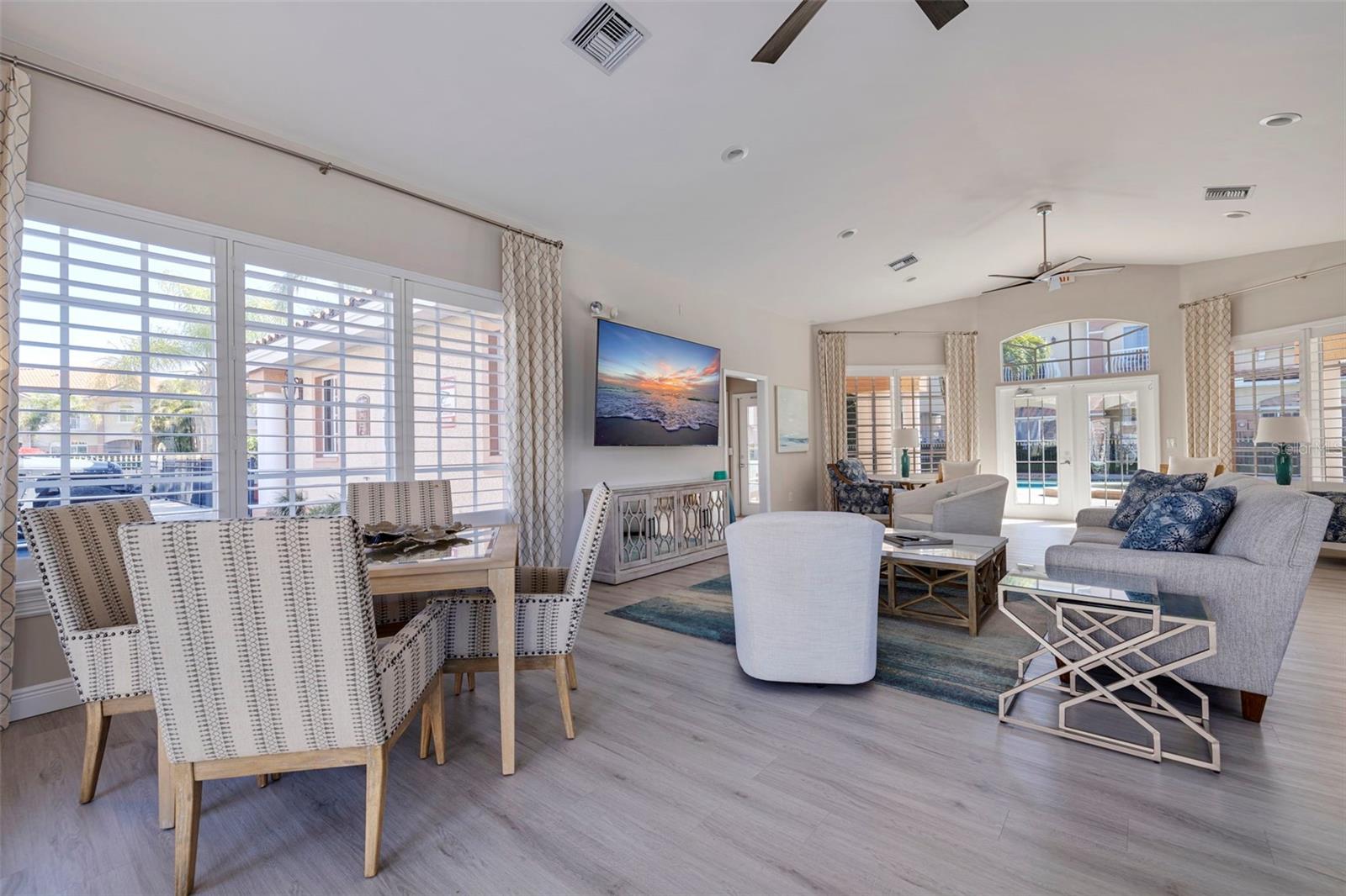 VILLAS DEL VERDE - Residential