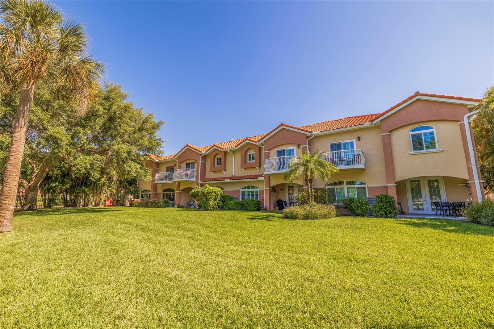 VILLAS DEL VERDE - Residential