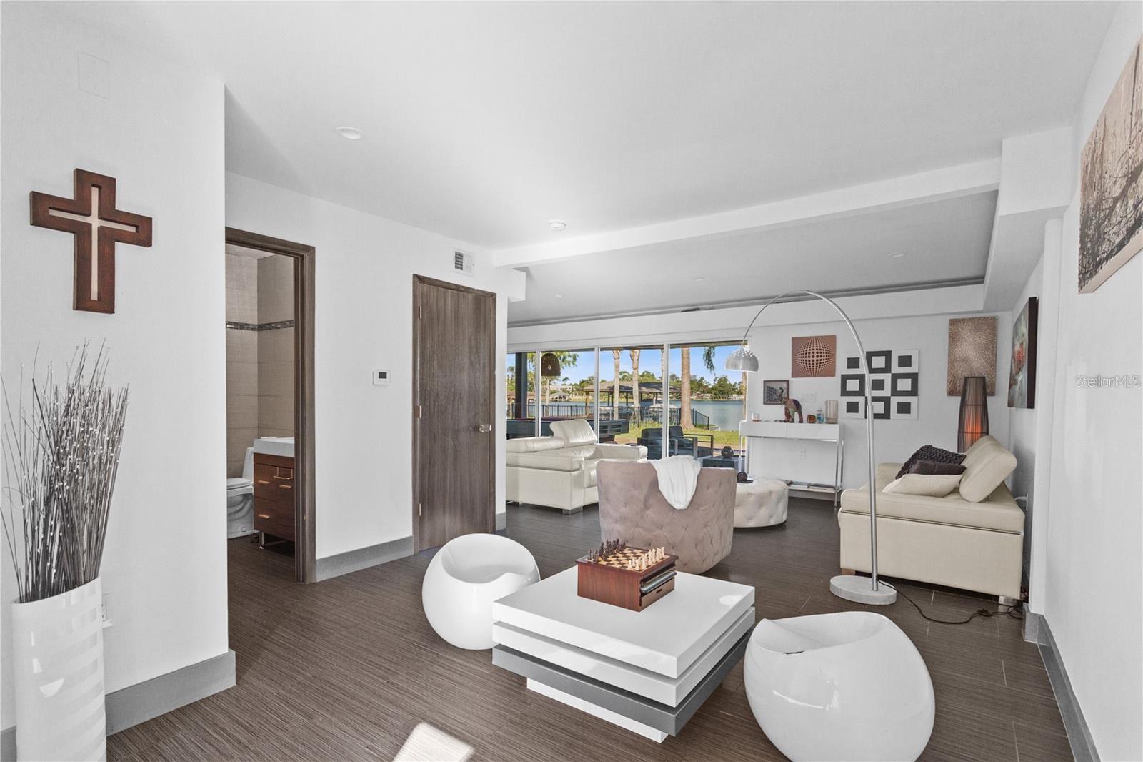 WILLIS CAMPS ADD 01 - Residential Lease