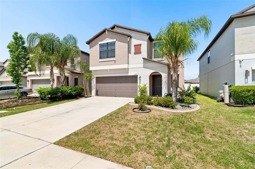 Photo of 13917 Arbor Pines Drive, Riverview, FL 33579 (MLS # TB8517457)