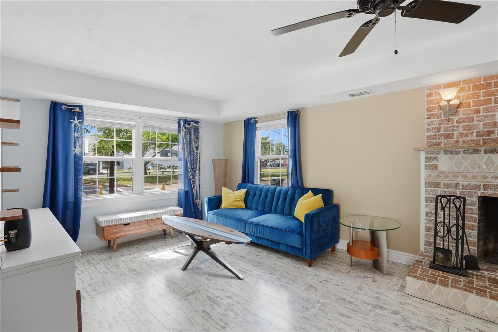 SPRING PARK REV - Residential