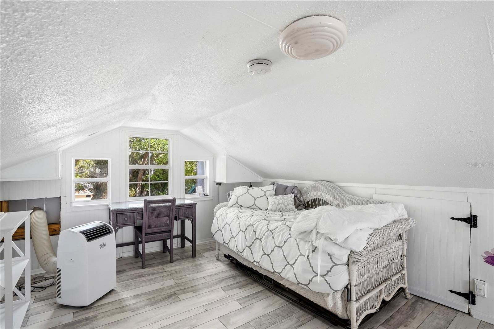 SPRING PARK REV - Residential