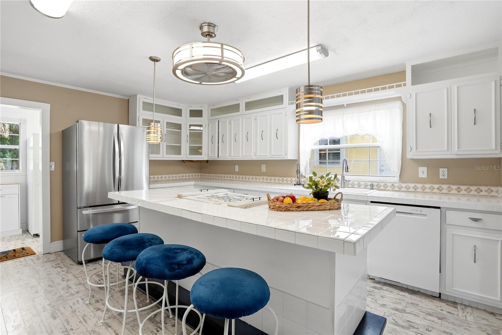 SPRING PARK REV - Residential