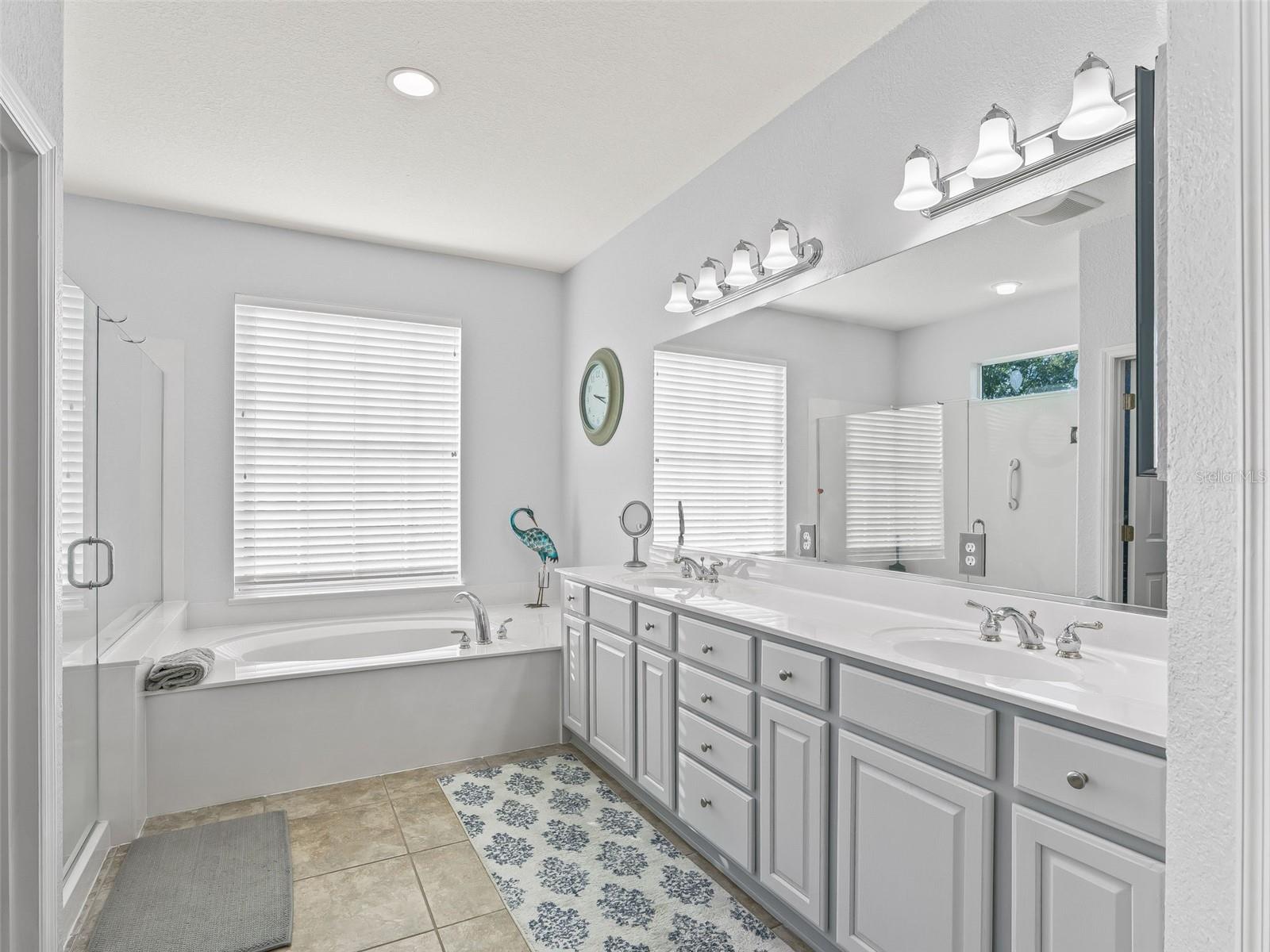 SPRUCE CRK CC FIRETHORNE - Residential