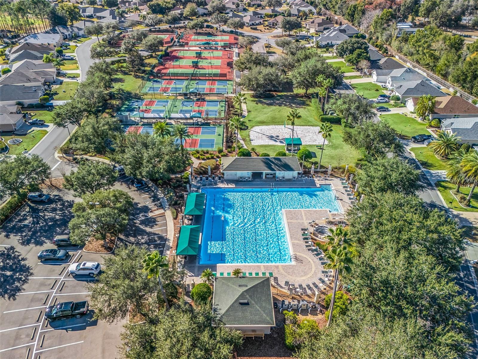 SPRUCE CRK CC FIRETHORNE - Residential