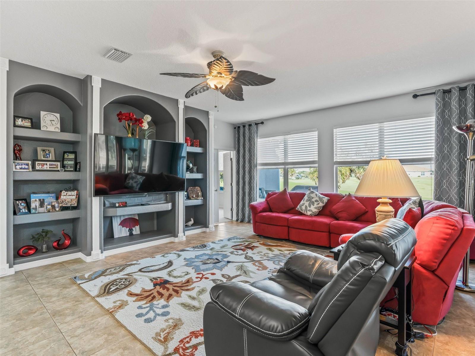 SPRUCE CRK CC FIRETHORNE - Residential