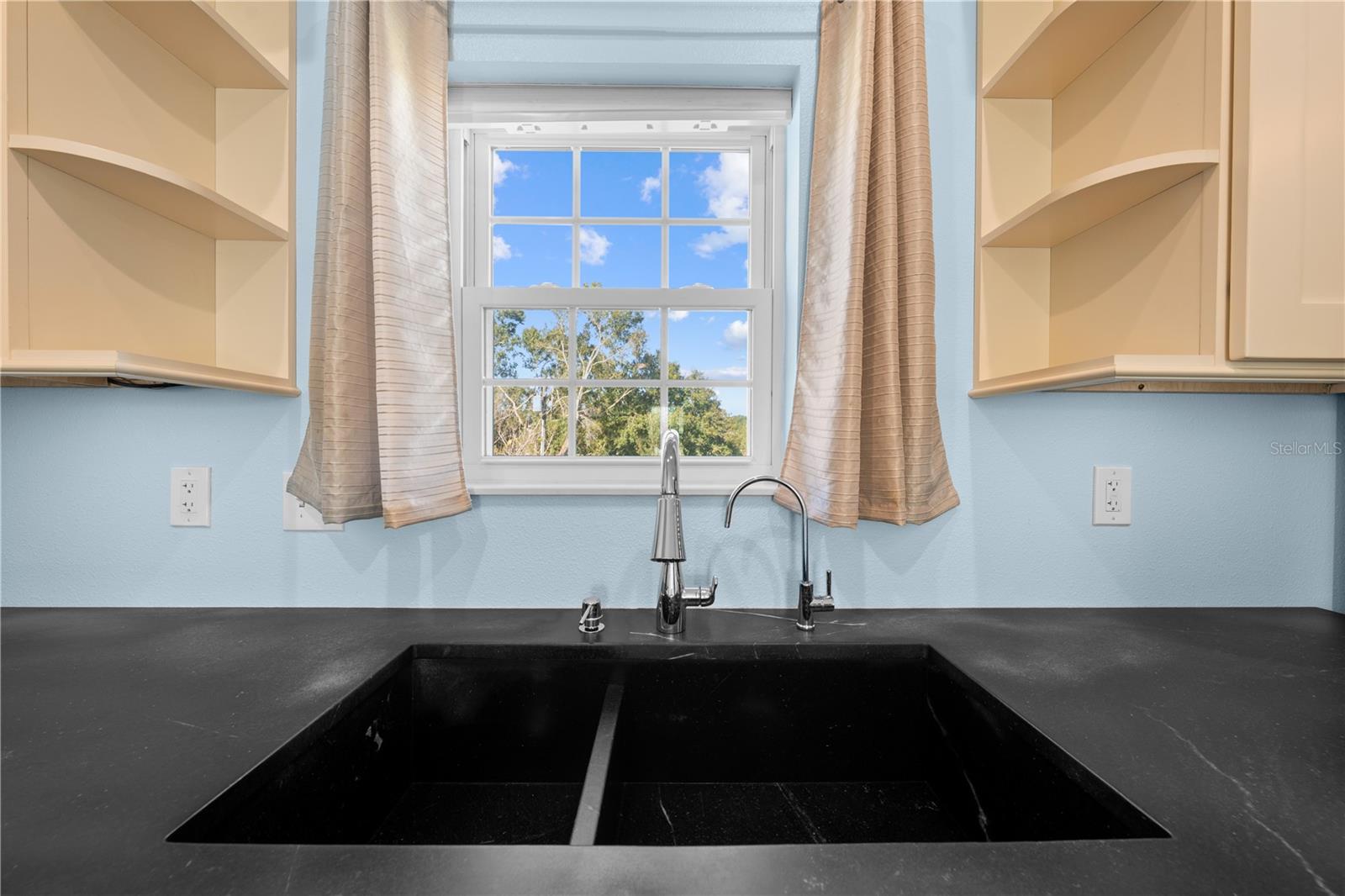 S L & I C - Residential