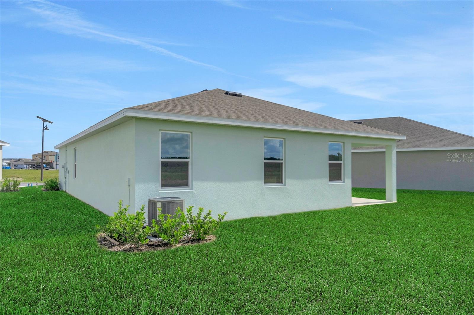 RESERVES AT HAMMOCK OAKS - Residential