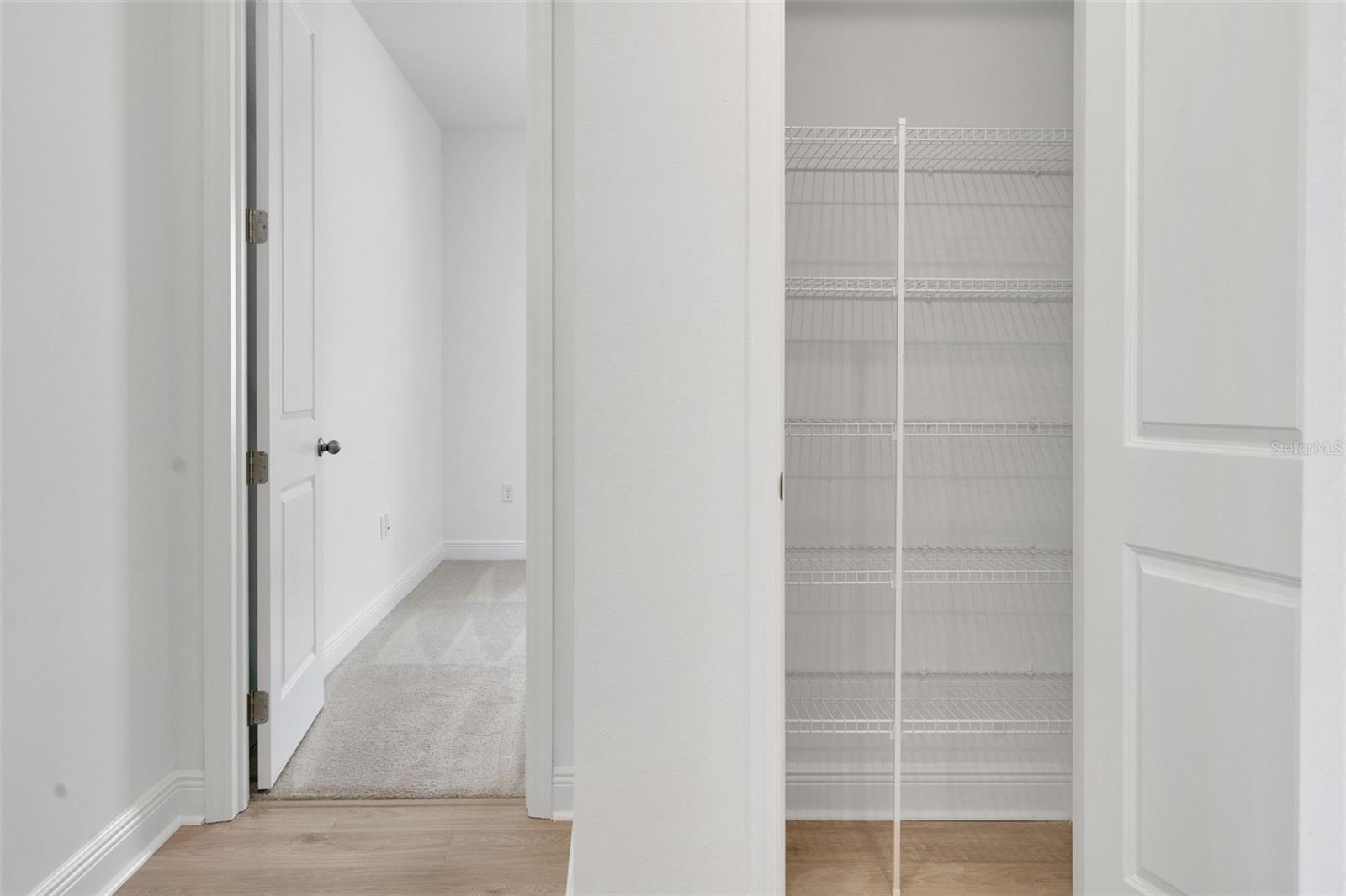 RESERVES AT HAMMOCK OAKS - Residential