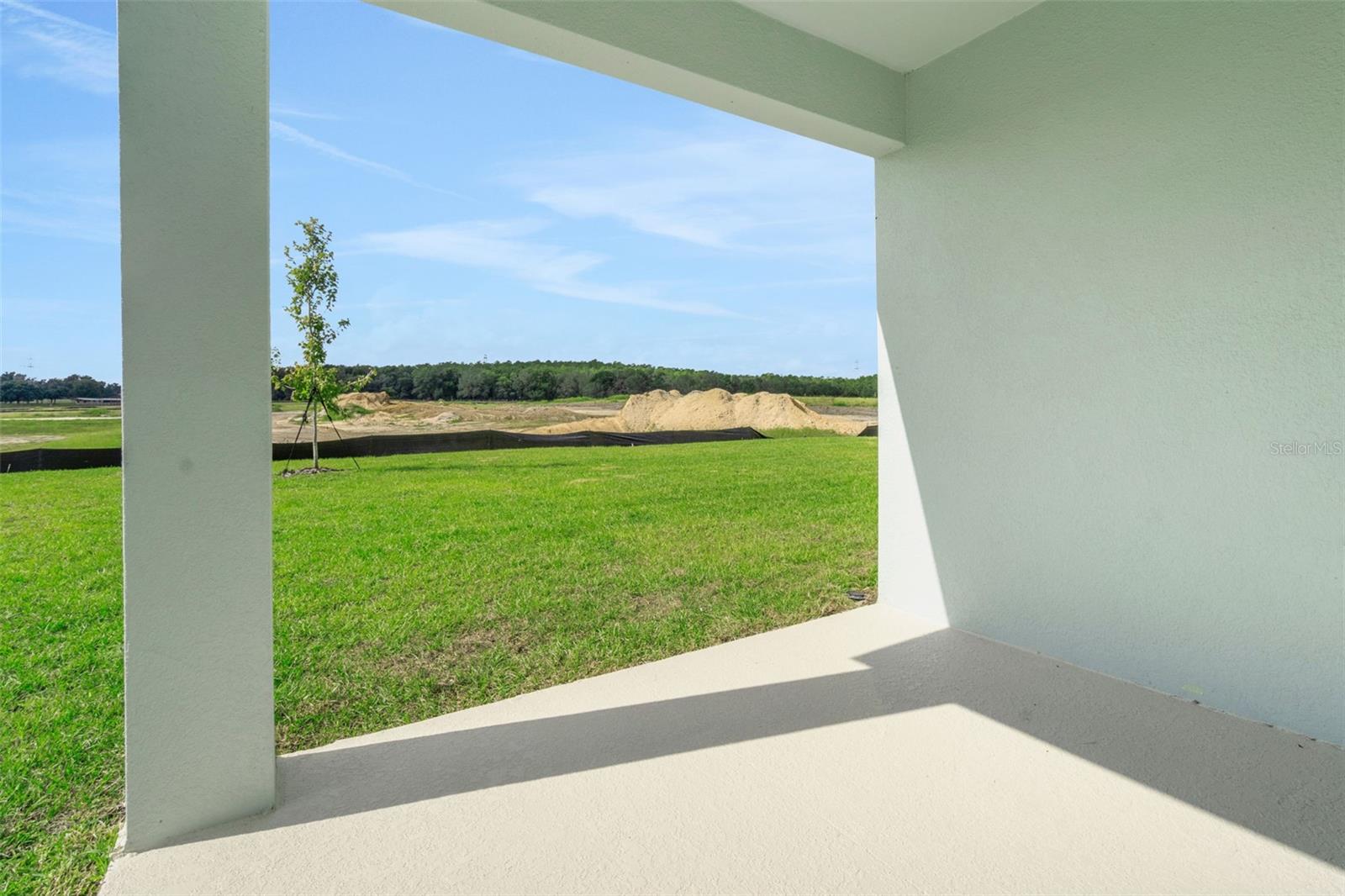 RESERVES AT HAMMOCK OAKS - Residential