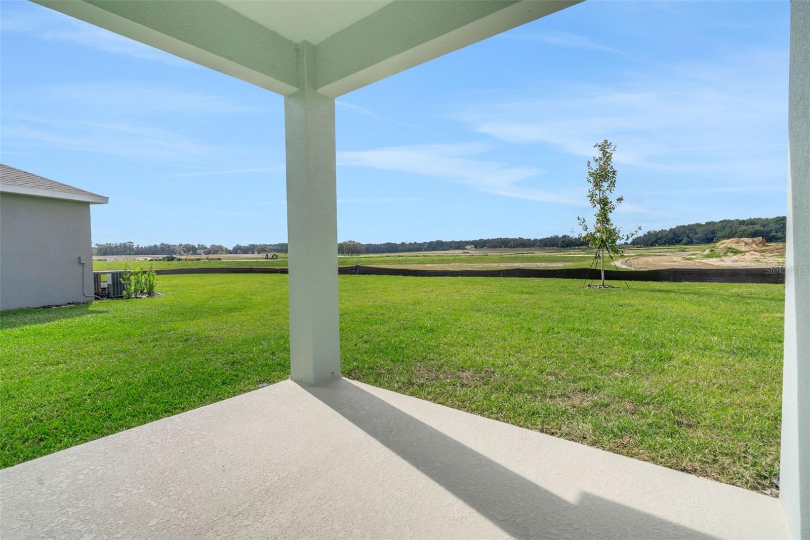 RESERVES AT HAMMOCK OAKS - Residential