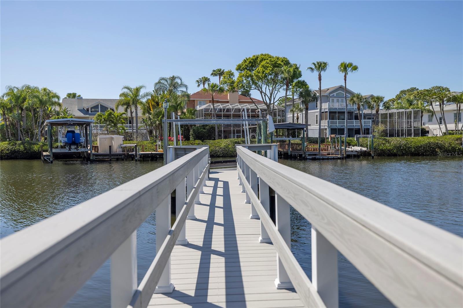 761 SOUNDVIEW DRIVE