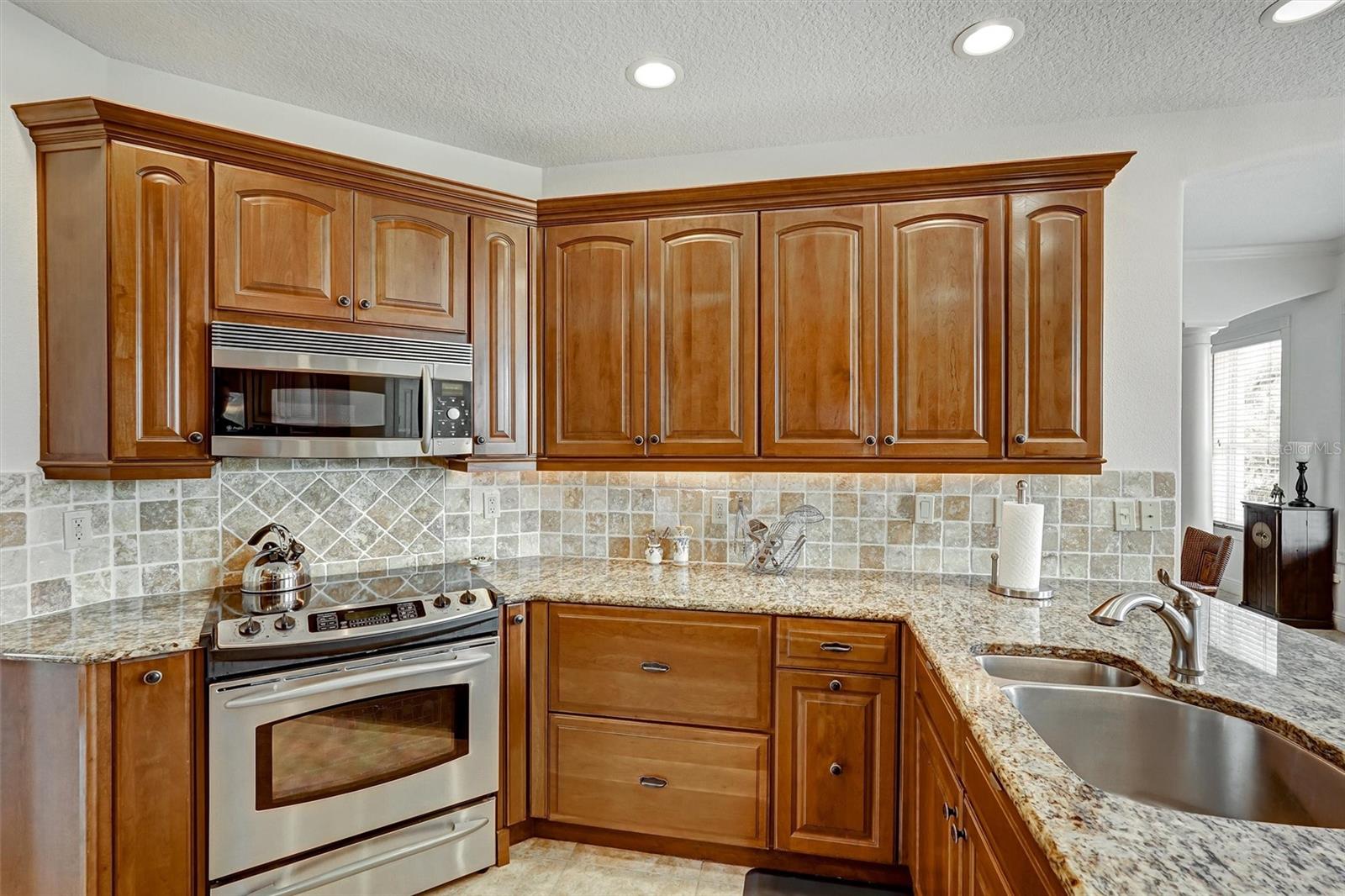 GRANDE OAKS PRESERVE - Residential