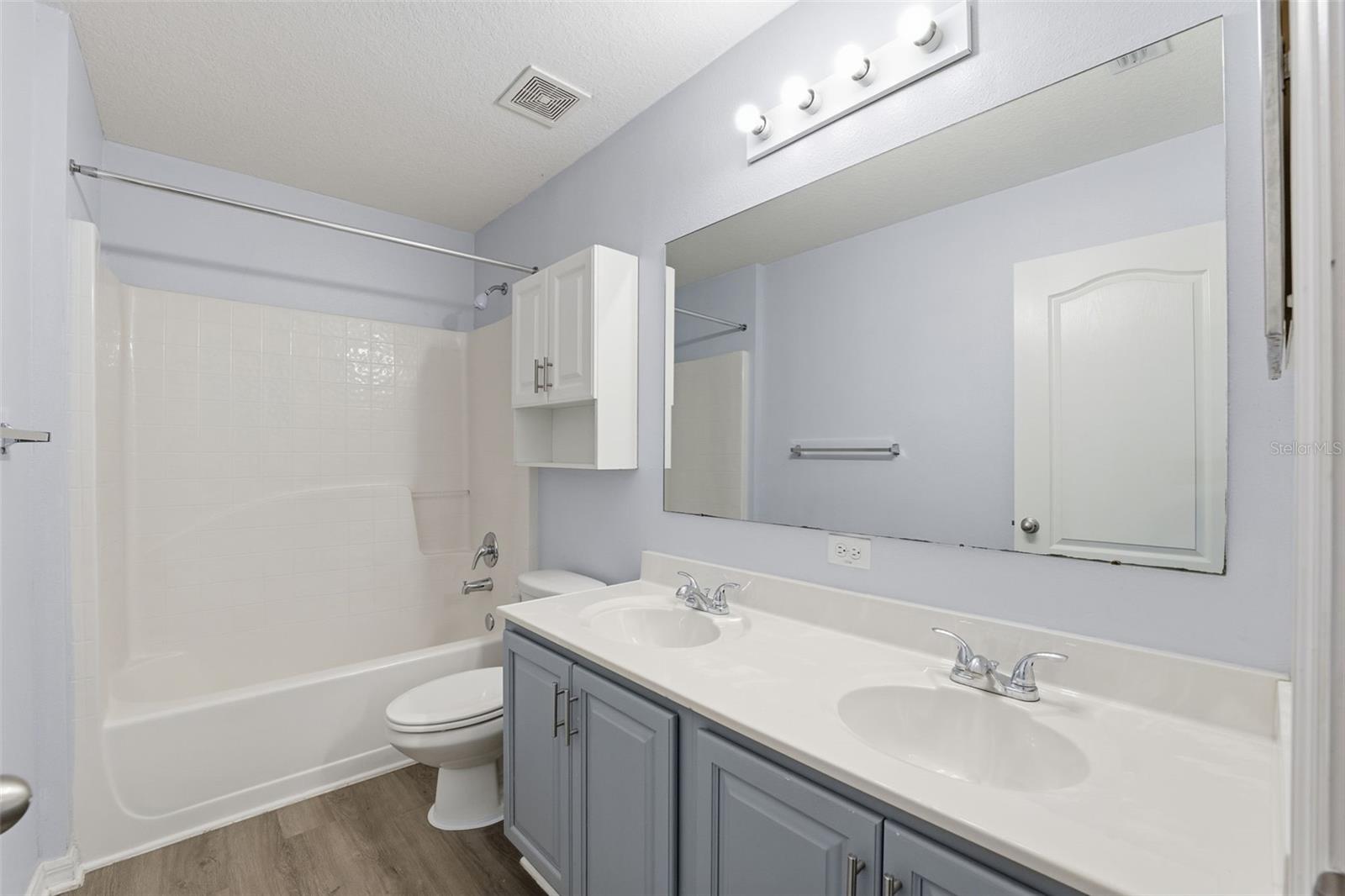 VILLAGES AT AVALON PH 2B EAST - Residential