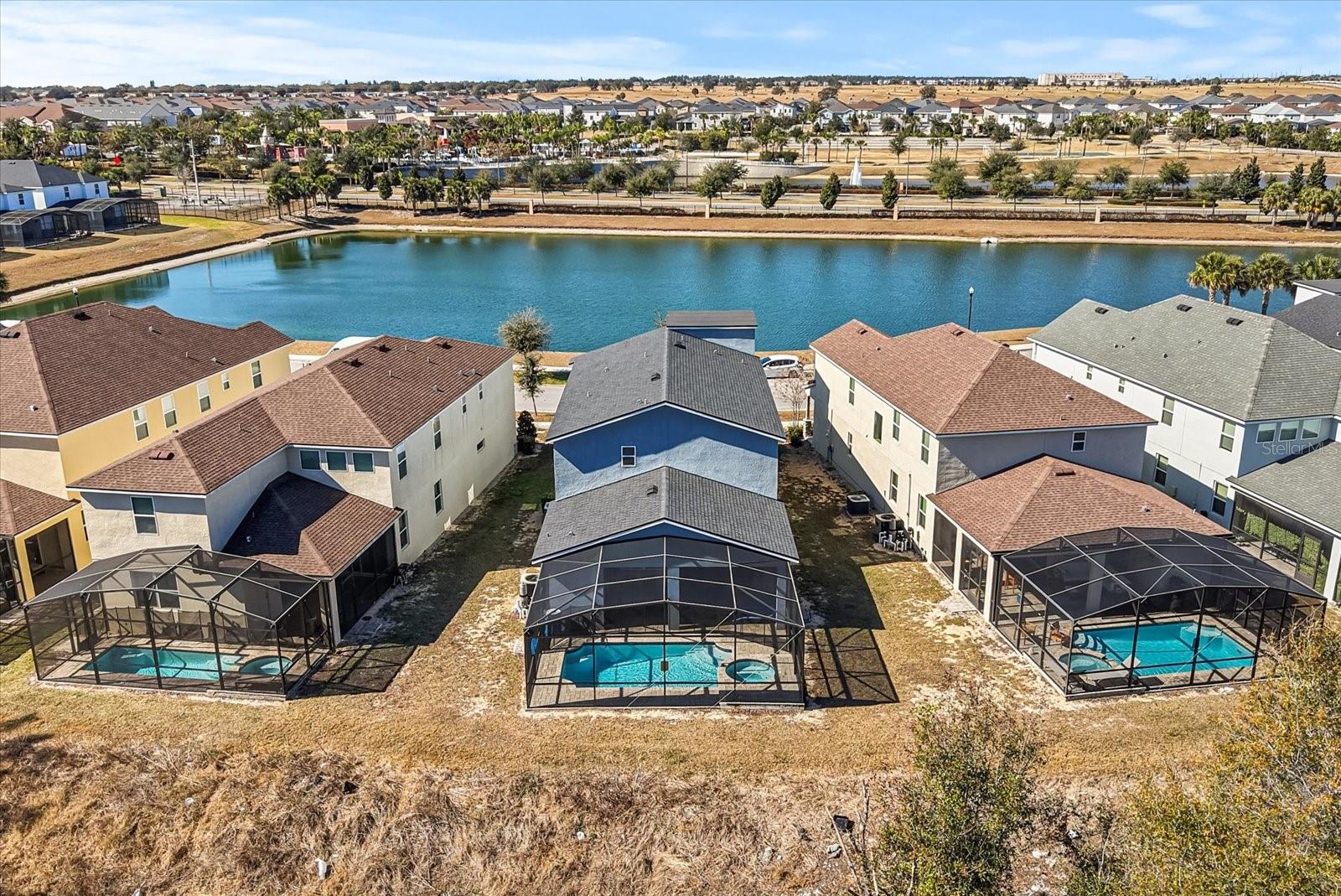 2009 TROPICAL PALMS CIRCLE