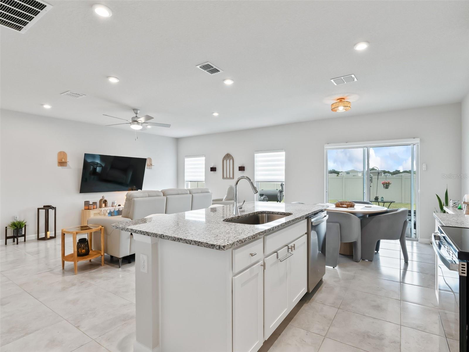 SUMTER VILLAS PH 4 - Residential