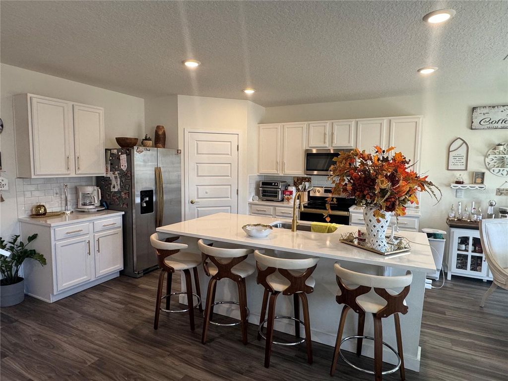 Photo of 4004 Malawi Trail, Saint Cloud, FL 34772 (MLS # O6381383)