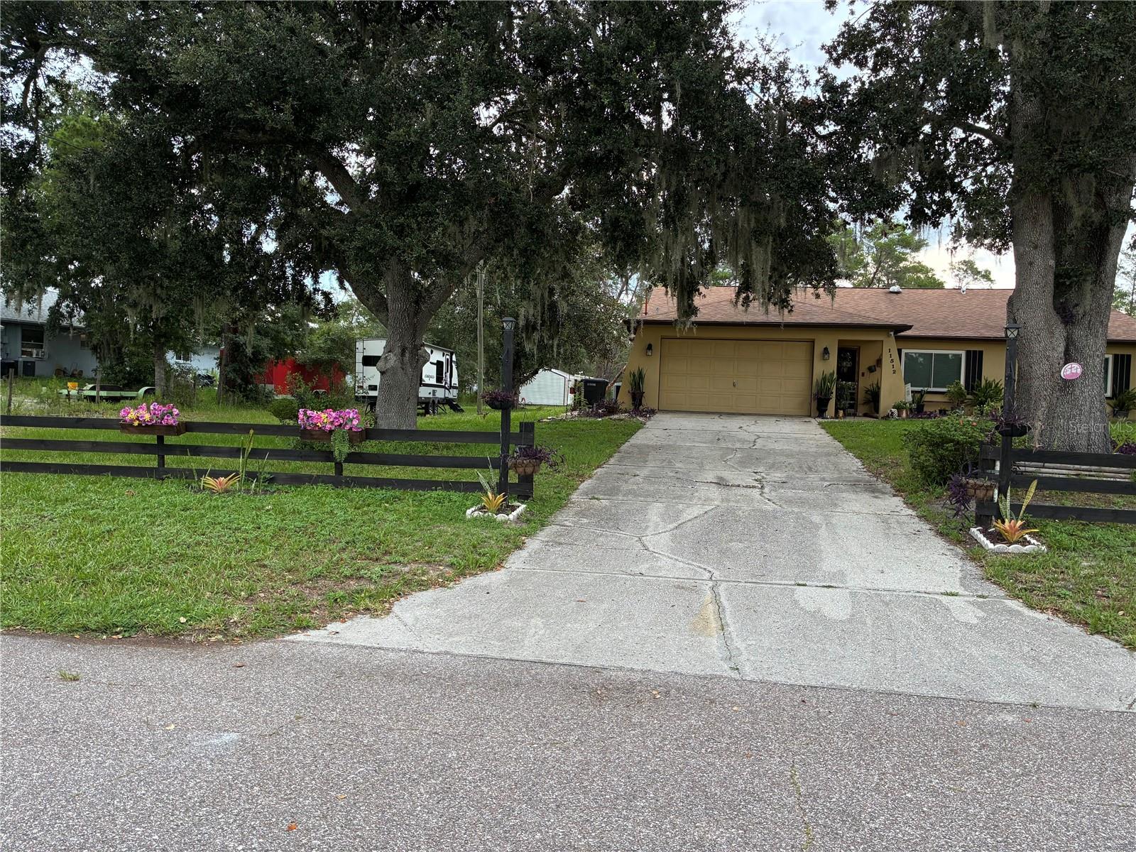 11512 GROVEWOOD BOULEVARD