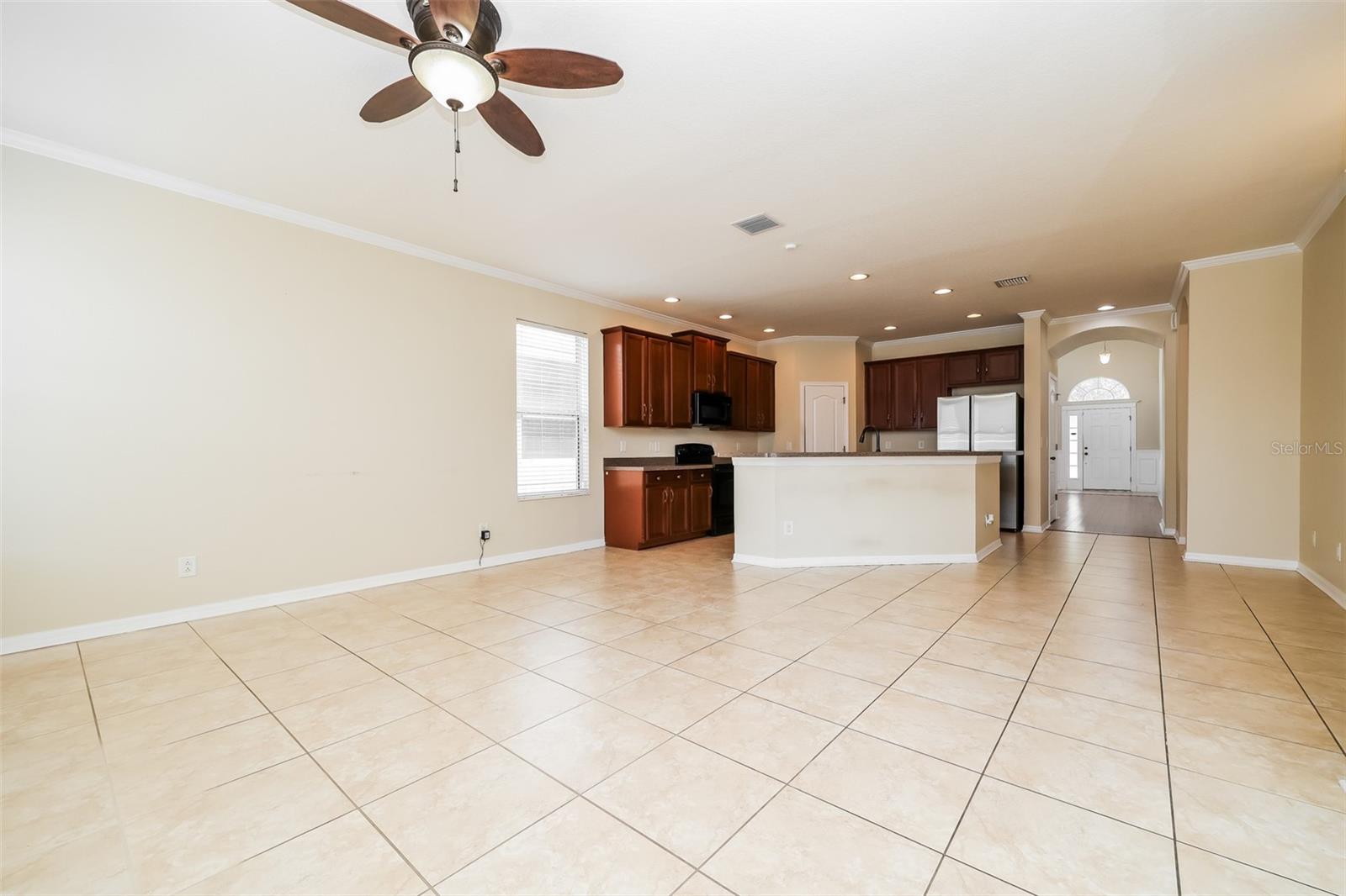 LOT 24 BLOCK 27 - Residential