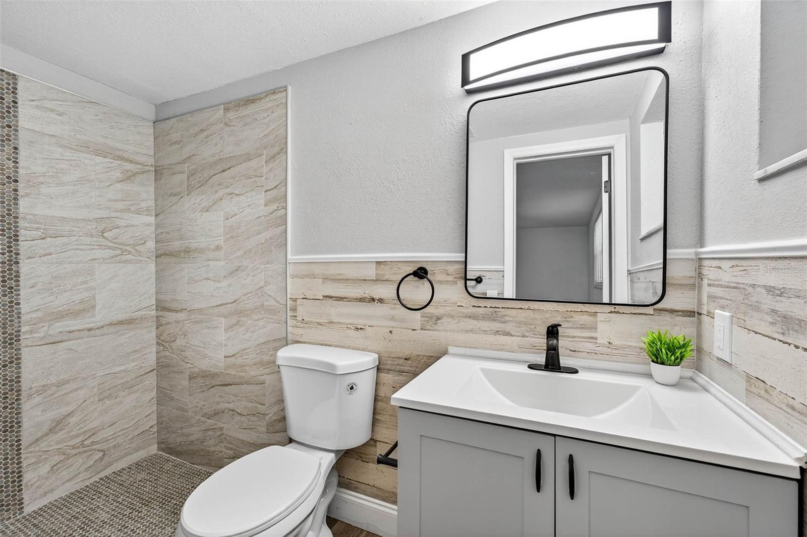 SAN CLEMENTE EAST - Residential